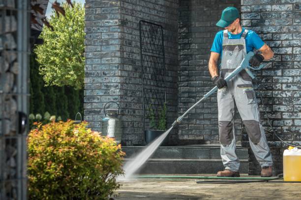 Best Patio and Deck Pressure Washing  in Grinnell, IA